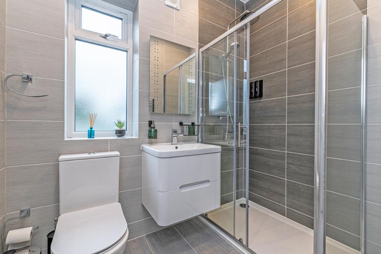 Family And Dog Friendly Luxury 3 Bed - With Hot Tub