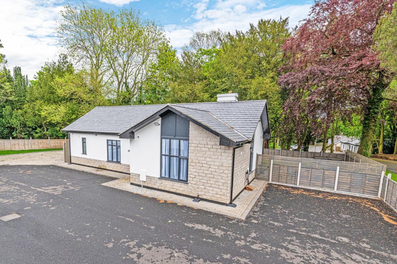 Family And Dog Friendly Luxury 3 Bed - With Hot Tub Holiday home Kirkby Thore