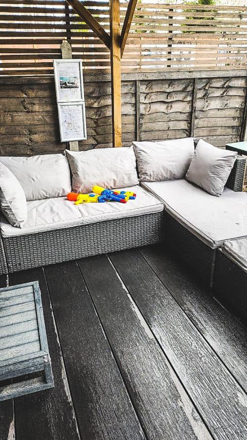 Family And Dog Friendly Luxury 3 Bed - With Hot Tub Holiday home